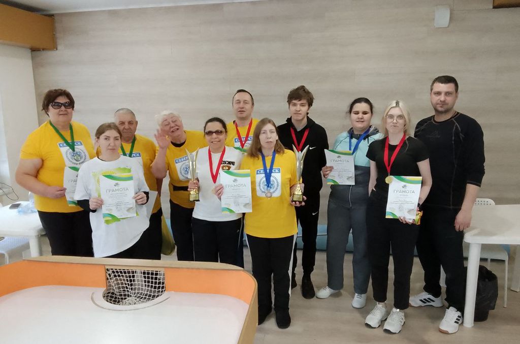 Общее фото победителей турнира