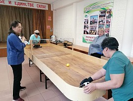В Забайкальской региональной организации ВОС прошёл открытый чемпионат по настольной игре «Теннис для слепых» среди лиц с нарушением зрения