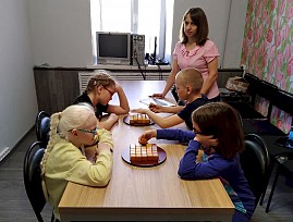 В Оренбургской региональной организации ВОС состоялись областные интеллектуальные соревнования по настольным играм для детей – инвалидов по зрению