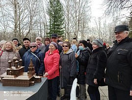 Активисты Ярославской региональной организации ВОС посетили церемонию открытия тактильной модели церкви царевича Дмитрия на Крови