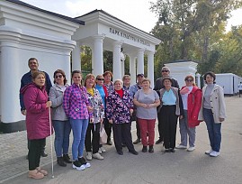 Члены Алтайской региональной организации ВОС совершили экскурсионную поездку в город Барнаул