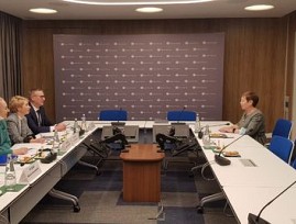 Председатель Свердловской региональной организации ВОС провела рабочую встречу с представителями Уральского ГУ Центрального банка РФ