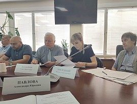 В Государственной Думе ФС РФ обсудили проблемы правового регулирования в сфере обеспечения доступной среды для инвалидов и деятельности общественных экспертов в Российской Федерации
