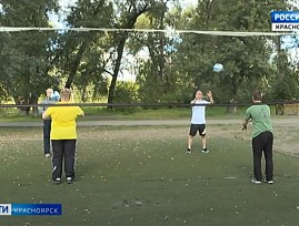В Красноярской региональной организации ВОС активно развивается волейбол для слепых