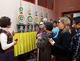 Инвалиды по зрению Калмыцкой региональной организации ВОС совершили экскурсионную поездку в буддийский храм