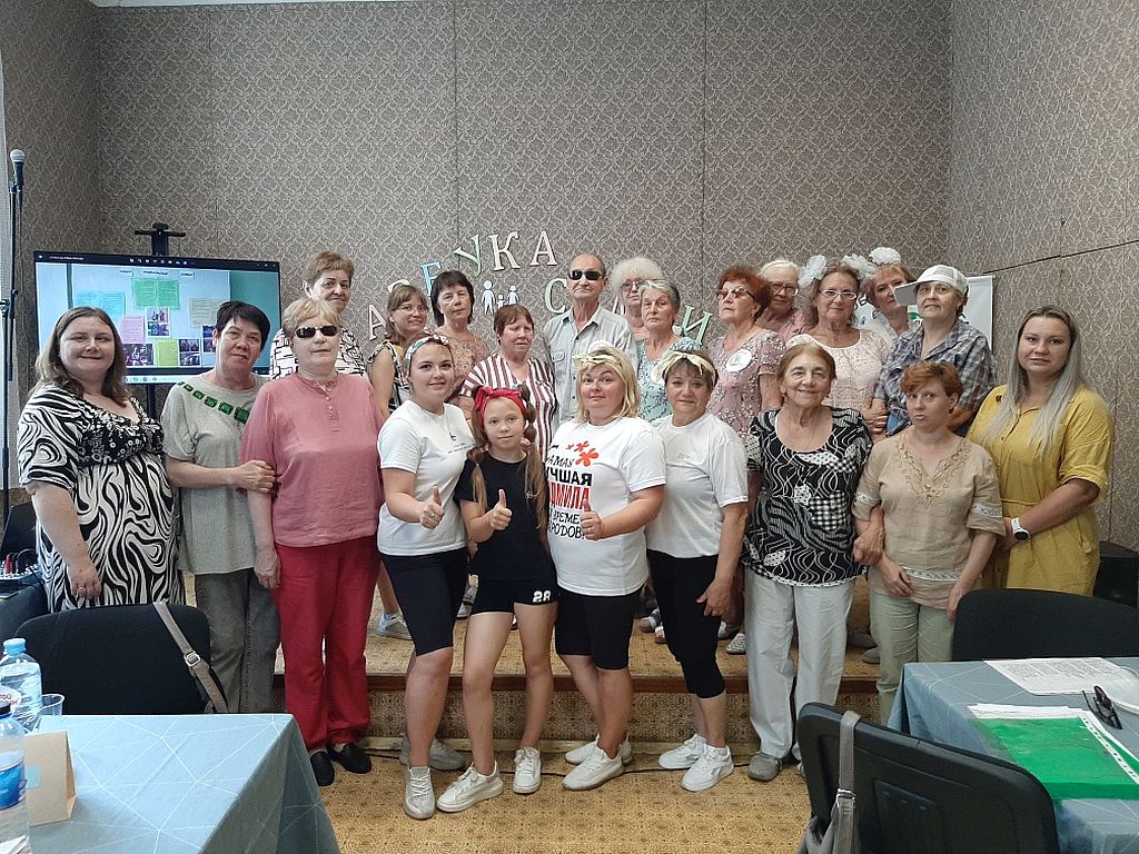 Общая фотография участников мероприятия