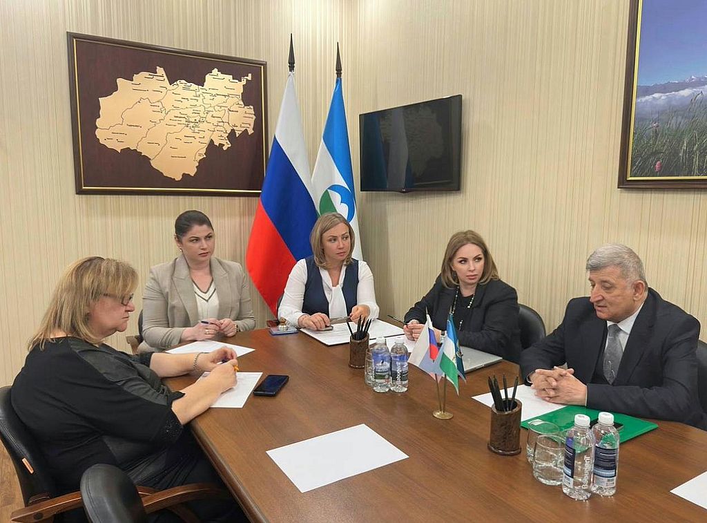 участники подписания
