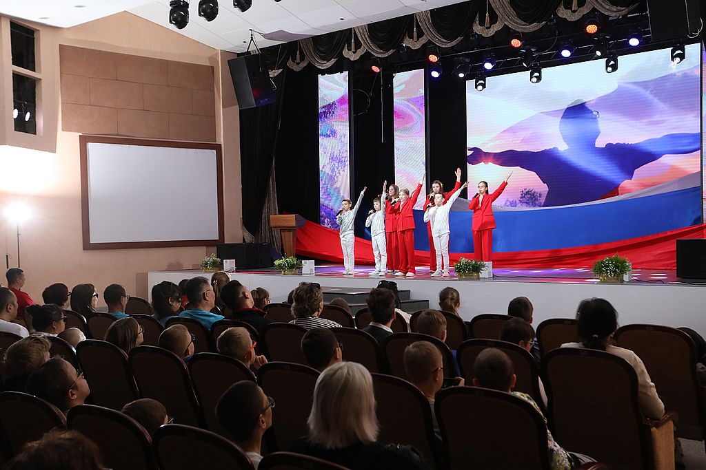 церемония открытия
