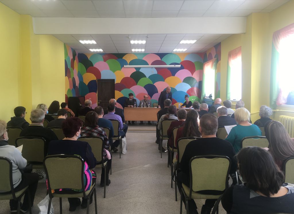 Выступления докладчиков на отчётно-выборной конференции Псковской РО ВОС
