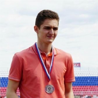 Бронзовый призёр соревнований Элнур Керимов