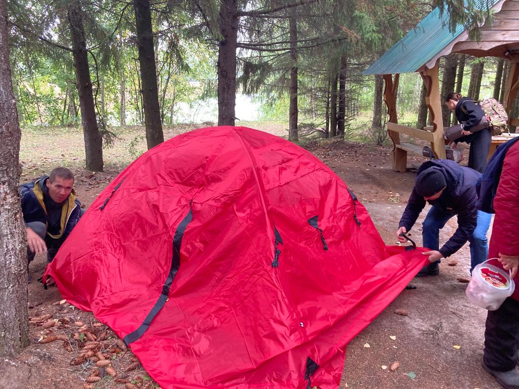 Активисты Чувашской РО ВОС устанавливают палаточный лагерь