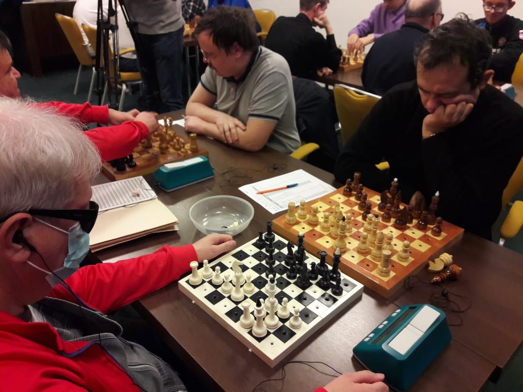 Незрячие спортсмены на чемпионате России по шахматам