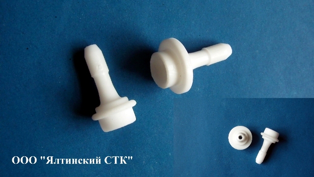 Штуцер гибкого шланга бачка главного цилиндра 