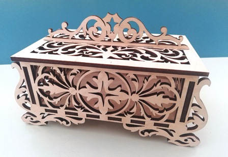 Шкатулка резная