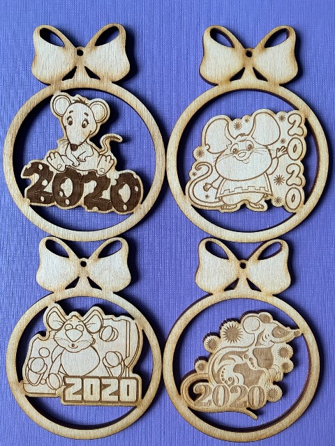 Подвески в ассортименте