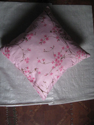 Подушка 70*70 