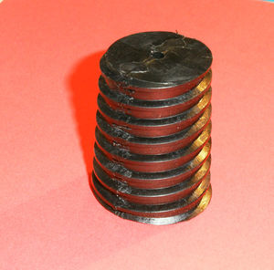 Колпачек К-9 для изолятора ШФ, шаг резьбы 6,4 для штыря Ш-24