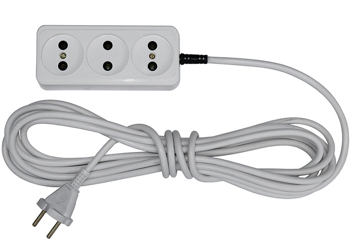 Удлинитель трехместный