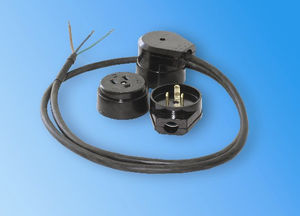 Штепсель соединительный (розетка)