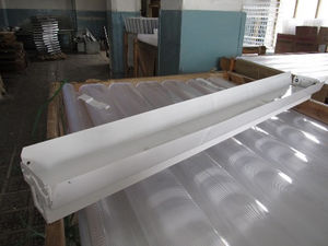 Светильник люминесцентный подвесной для промышленных и производственных зданий