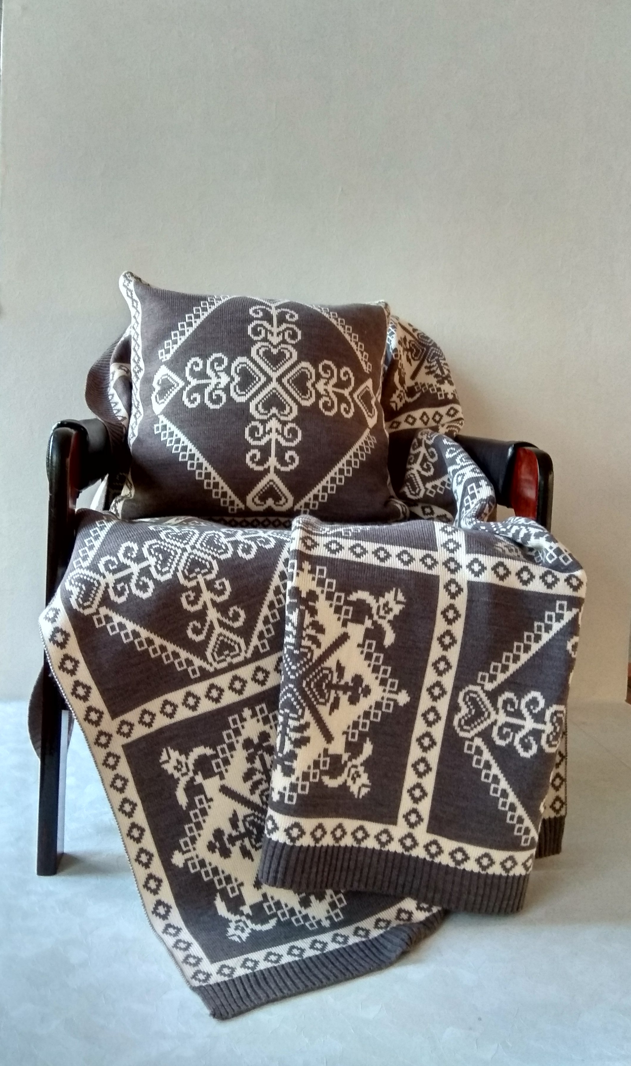 Плед и чехол для подушки