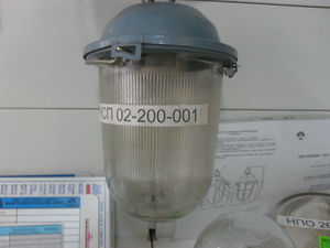 Светильник НСП02-200-001 б/сетки