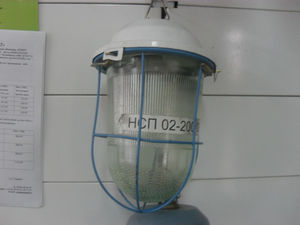 Светильник НСП02-200-003 с/сеткой