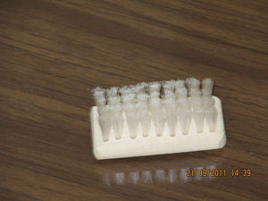 Щётка для рук