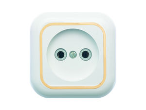 Розетка открытой установки одноместная РА10-266 