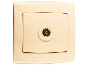 Розетка скрытой установки телевизионная  РТС-4 