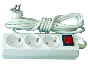 Удлинитель 3-х местместный, с заземляющим контактом и выключатель, 3 метра, У16-197 в индуальной упаковке