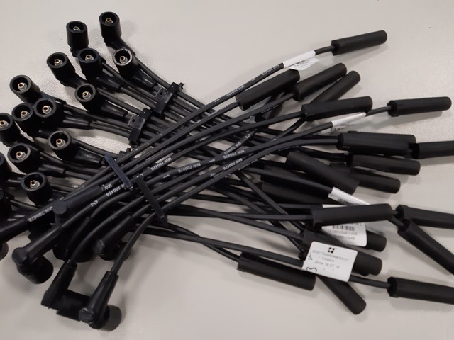 Жгут высоковольтных проводов для систем управления двигателем автомобиля