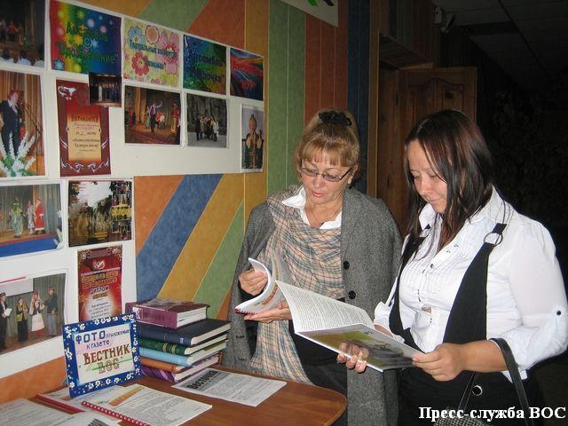 Связующие незрячих серебряные нити