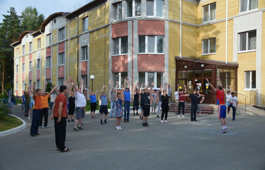 В Тюменской региональной организации ВОС прошёл образовательный реабилитационный форум для молодых инвалидов по зрению «Будущее за нами»