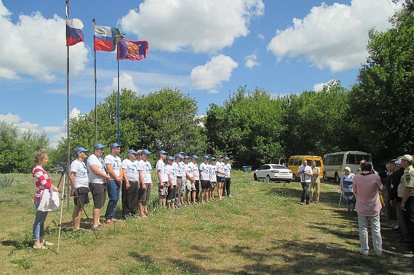 Инвалиды по зрению Белгородской региональной организации ВОС совершили реабилитационный сплав по реке Оскол «Экстрим-круиз 2017»