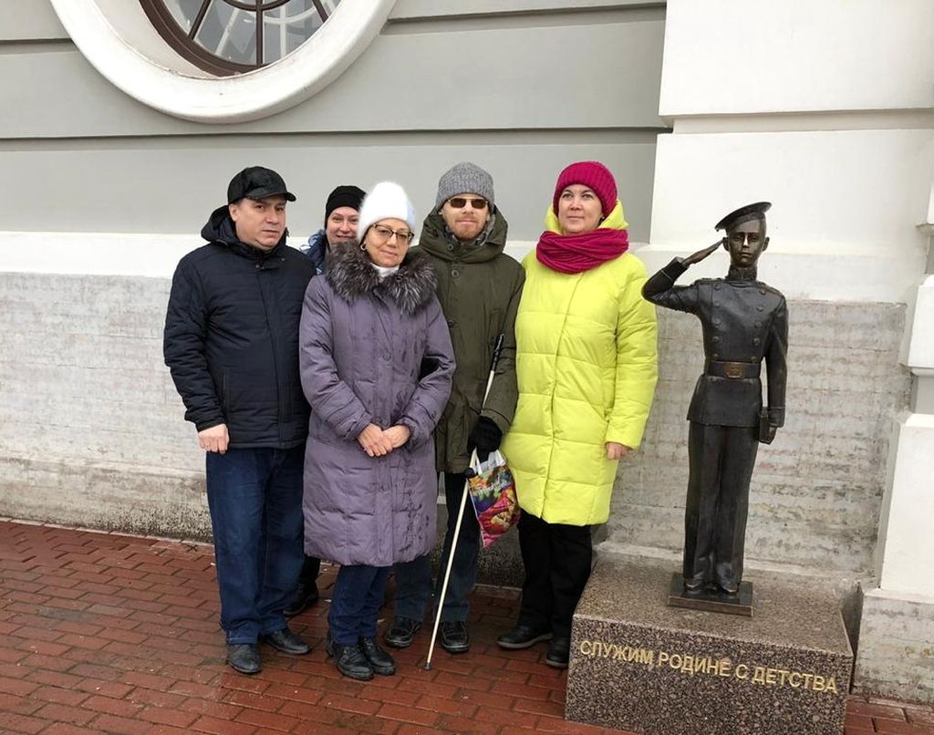 Активисты Тюменской региональной организации ВОС совершили экскурсионную поездку в культурную столицу России
