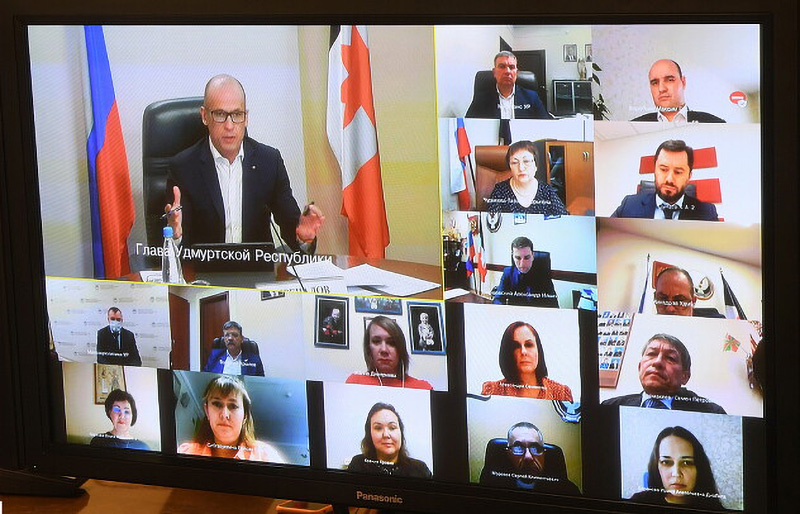 Онлайн-встреча главы Удмуртии с представителями общероссийских общественных объединений инвалидов