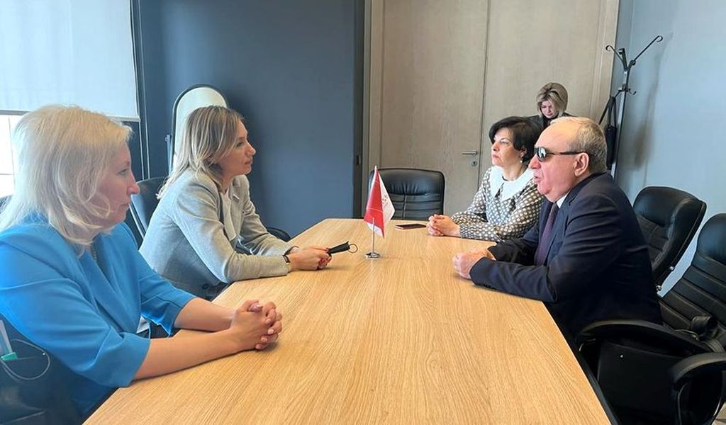 Президент ВОС В. В. Сипкин на встрече с с представителем Мурманской областной Думы в Совете Федерации, членом Комитета по бюджету и финансовым рынкам Т. А. Сахаровой