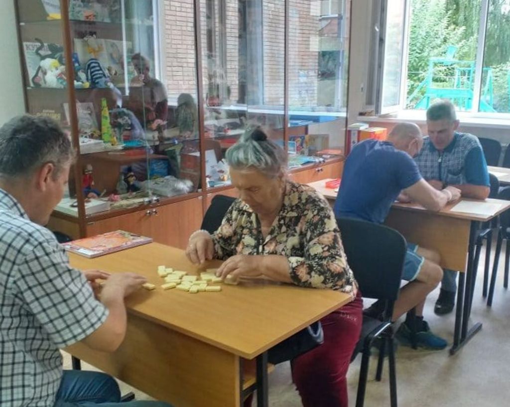 Участники чемпионата в ходе увлекательной игры