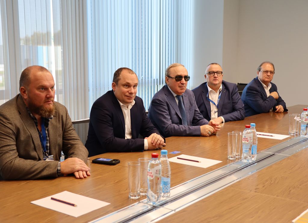 Президент Всероссийского общества слепых В. В. Сипкин совершил рабочую поездку в Республику Беларусь с целью налаживания производственного сотрудничества с белорусскими коллегами