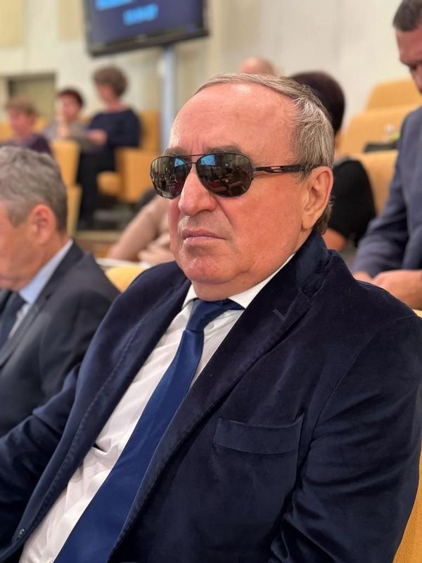 Президент ВОС В. В. Сипкин в Малом зале Государственной Думы