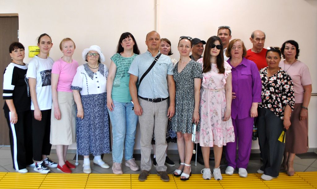 Групповое фото участников круглого стола.