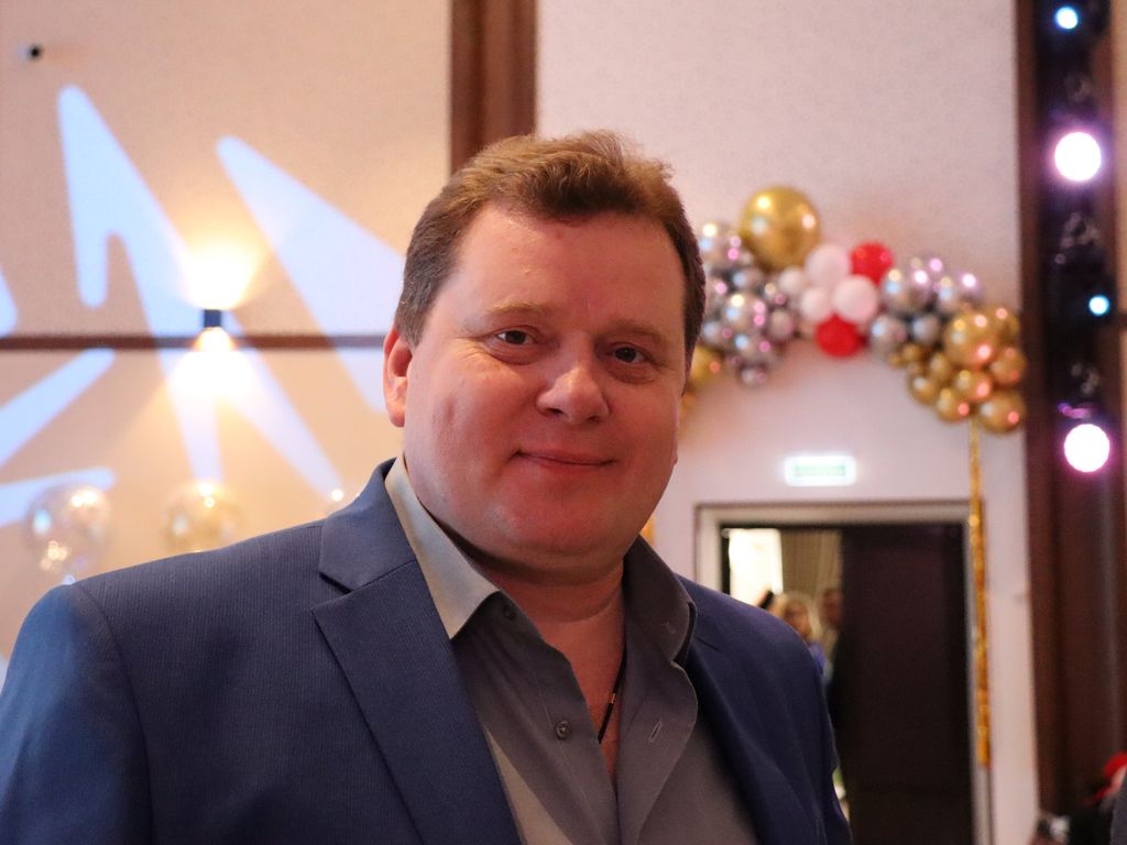 Владимир Александрович Момот