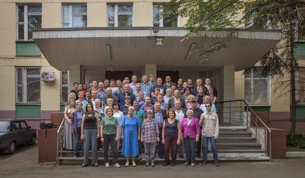 коллектив издательства “Логосвос”