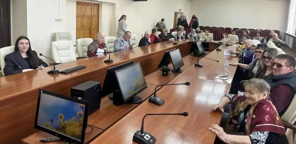 Участники круглого стола