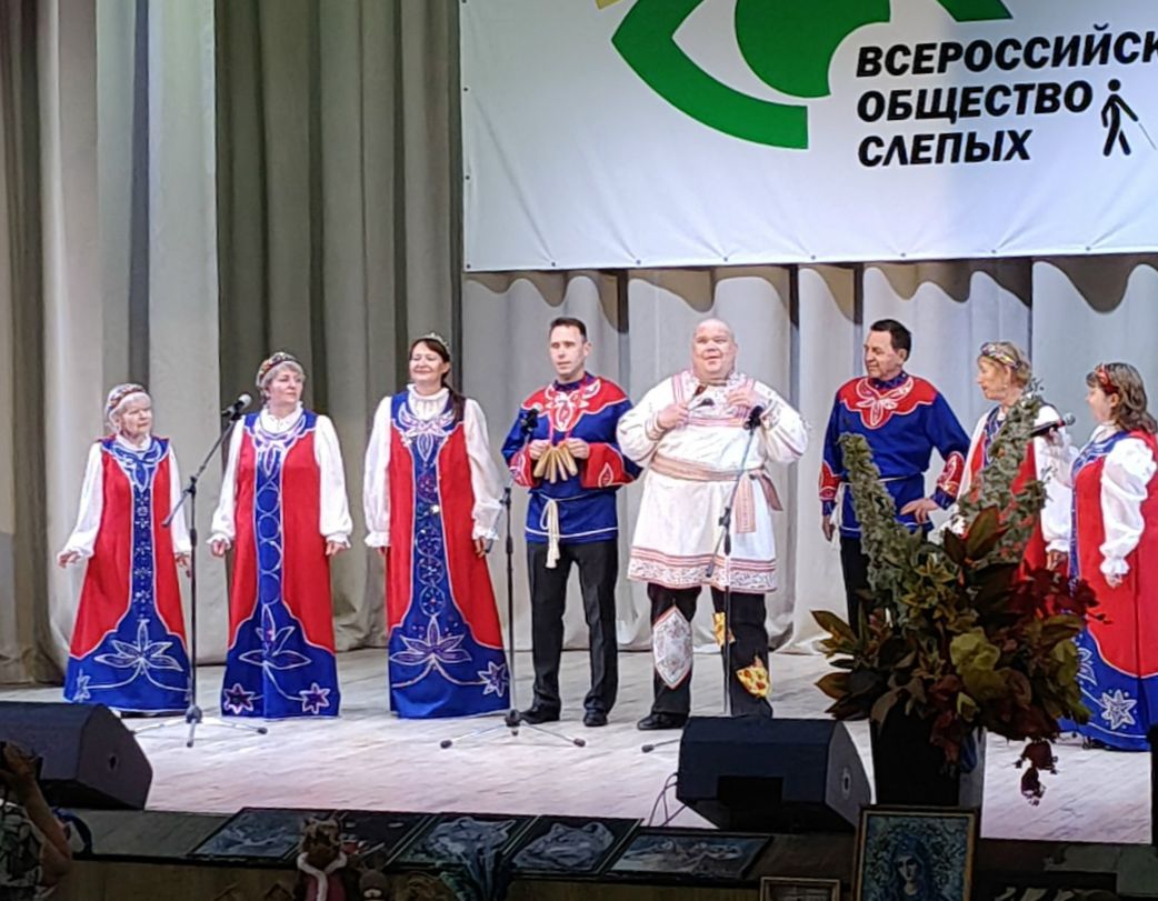 Большой фестиваль Свердловской ОО ВОС собрал мастеров сценического и декоративно-прикладного искусства