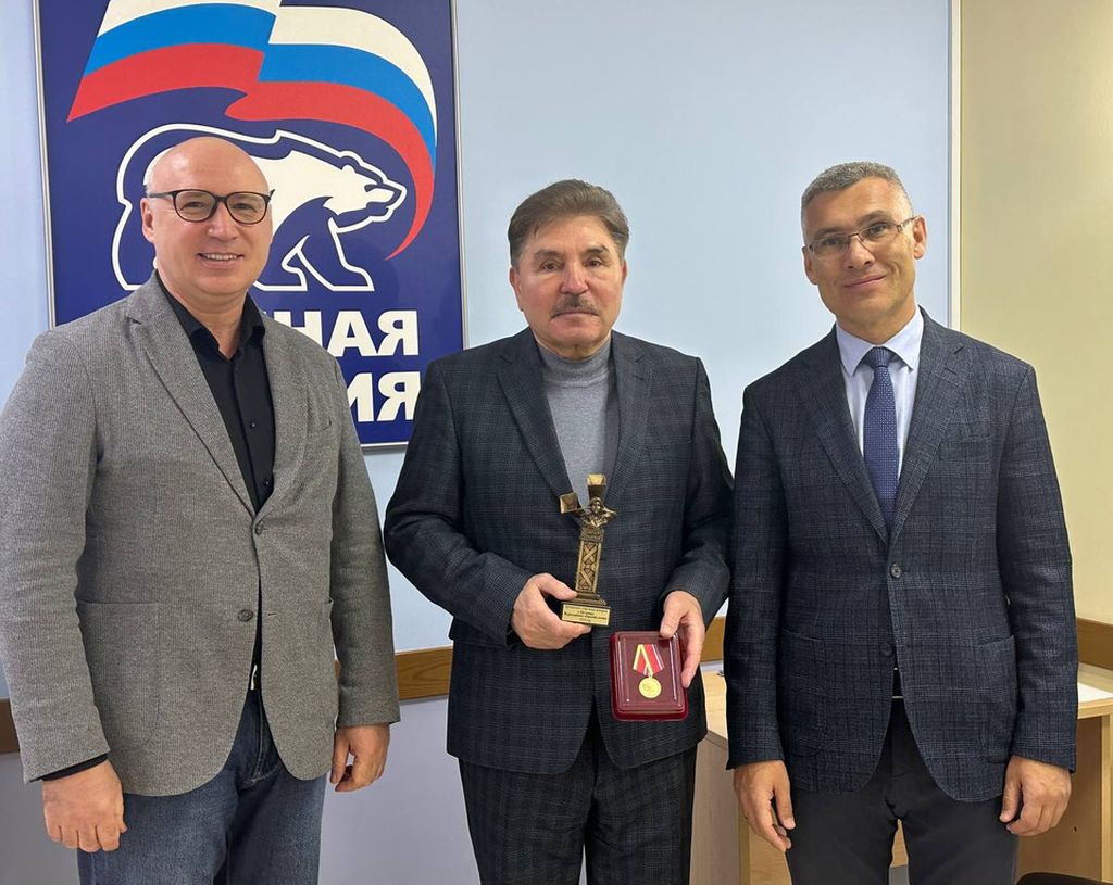 На встрече в Костромской областной Думе обсудили меры поддержки инвалидов по зрению