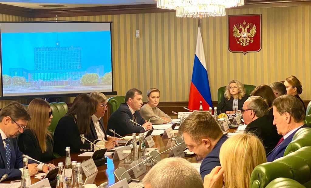 Президент ВОС Владимир Сипкин принял участие в очередном заседании Комиссии по делам инвалидов при Президенте РФ