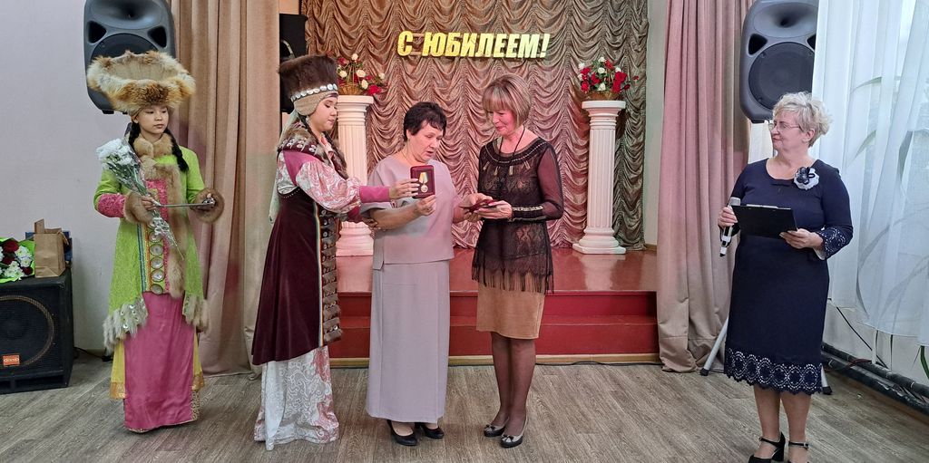 В Хакасской РО ВОС отметили юбилей Всероссийского общества слепых