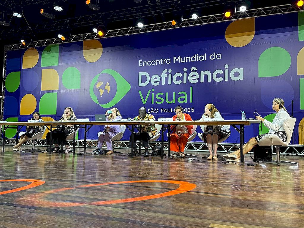 Заседание Всемирного Союза слепых